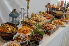 Kuliner Ramadan "Kurma" di Harris Hotel & Conventions Bekasi