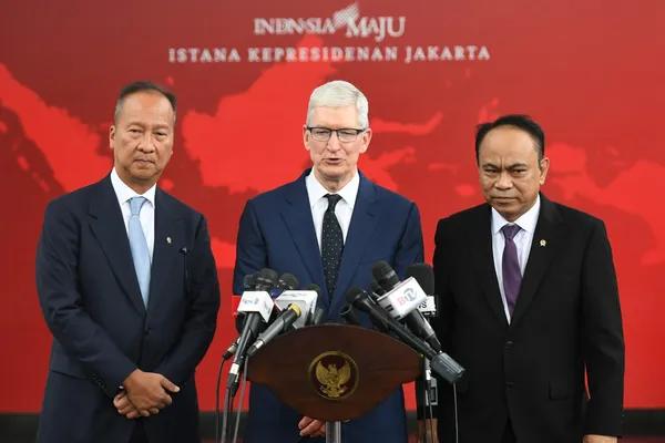 Menperin Ungkap Jokowi Ingin Bangun Pabrik Apple di Indonesia
